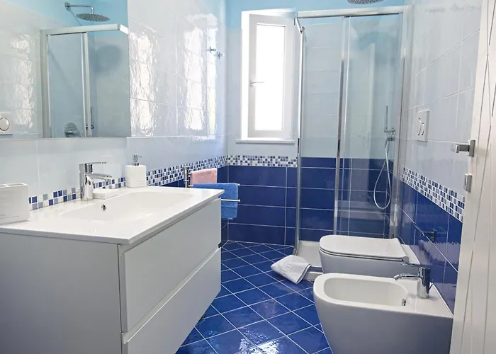 Celestina Superior Apartment *